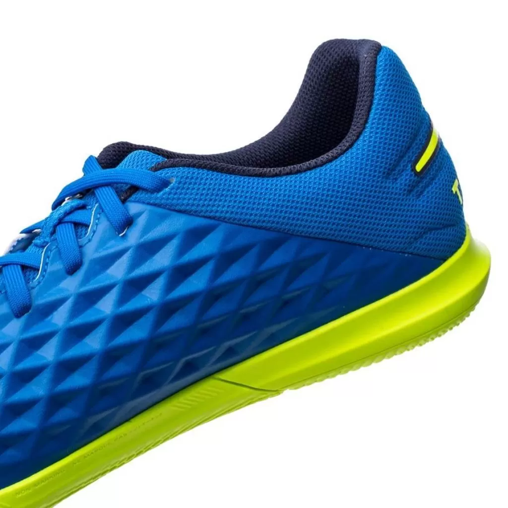 Футзалки Nike Tiempo Legend 8 Club Indoor