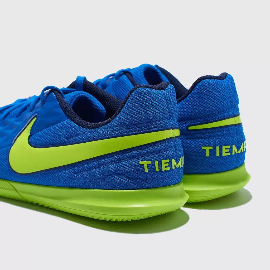 Футзалки Nike Tiempo Legend 8 Club Indoor