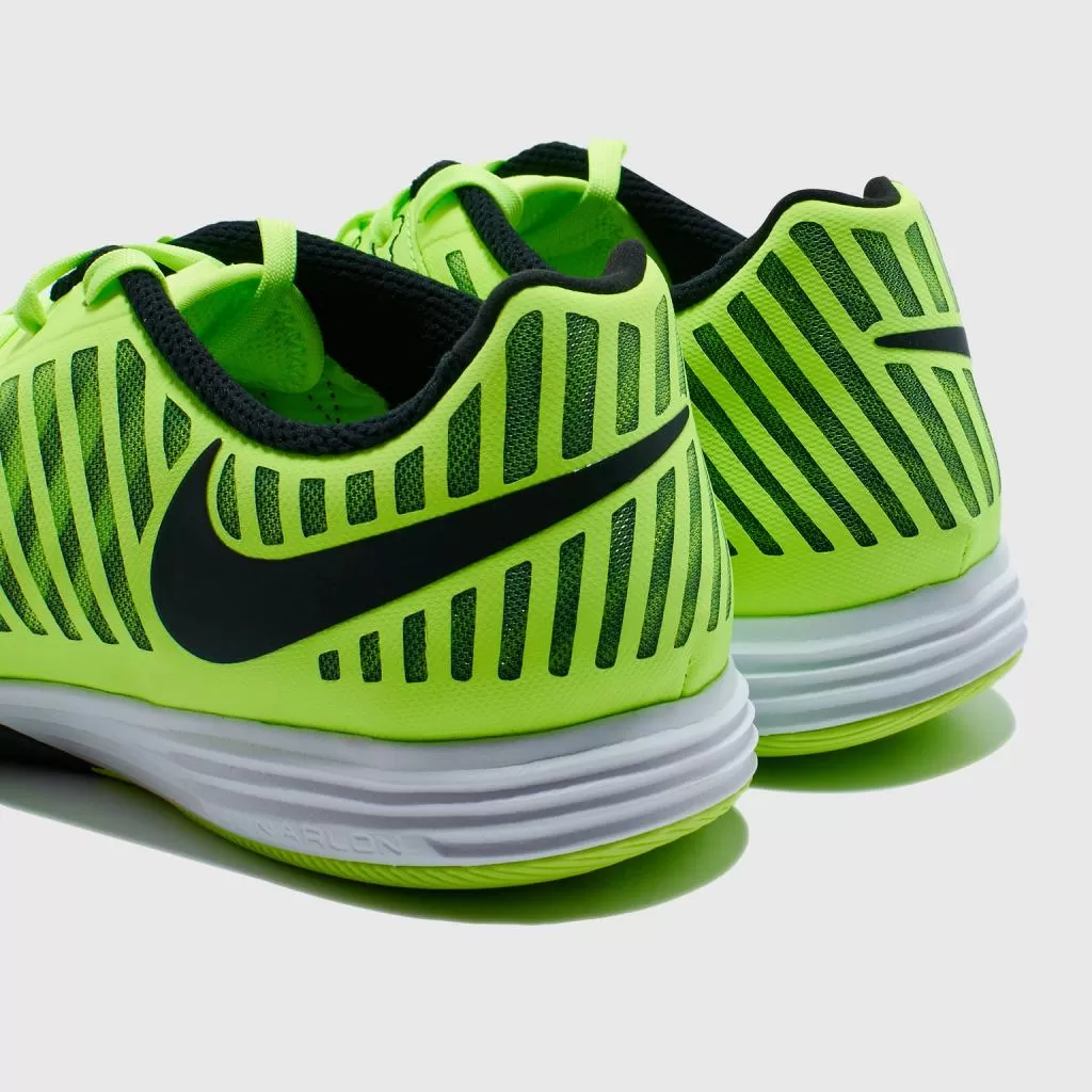 Футзалки профессиональные Nike Lunargato II Indoor