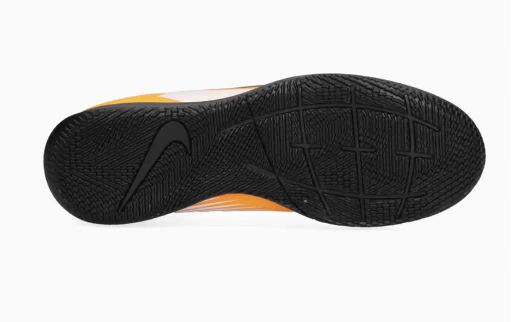 Футзалки Nike Mercurial Vapor 13 Club Indoor
