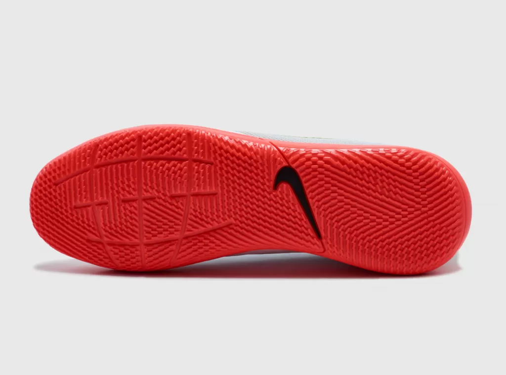 Футзалки Nike Tiempo Legend 8 Club Indoor