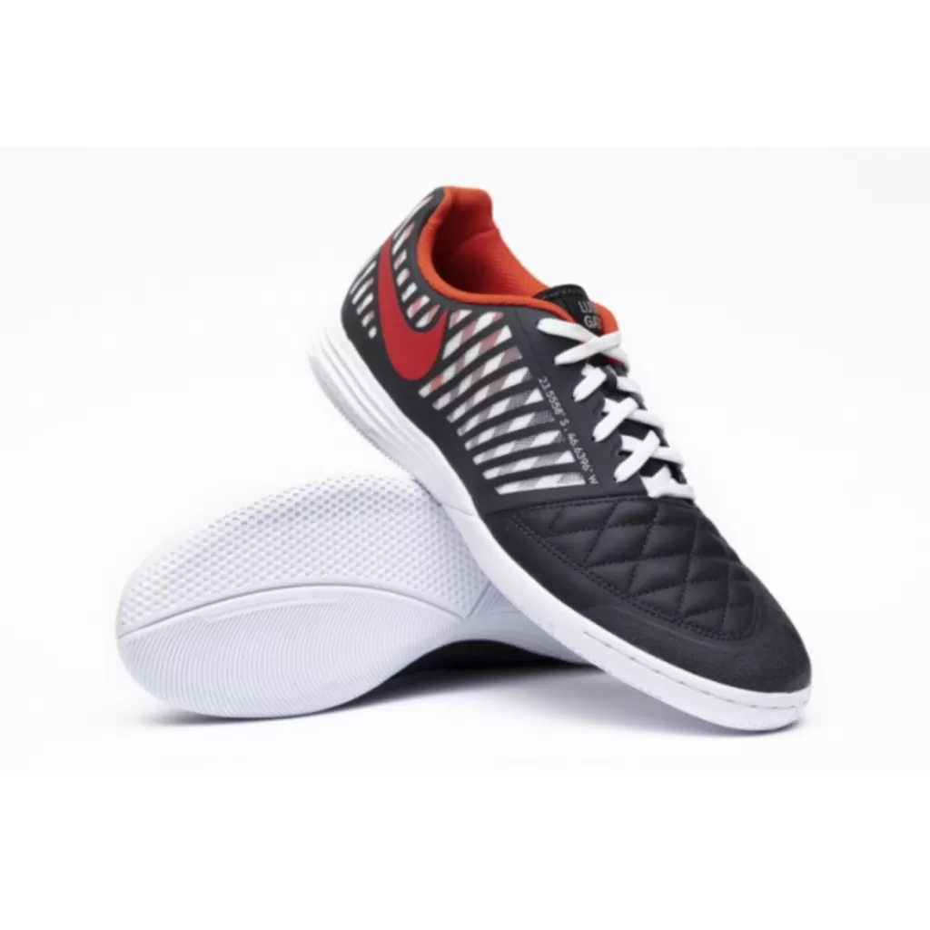 Футзалки профессиональные Nike Lunargato II Indoor