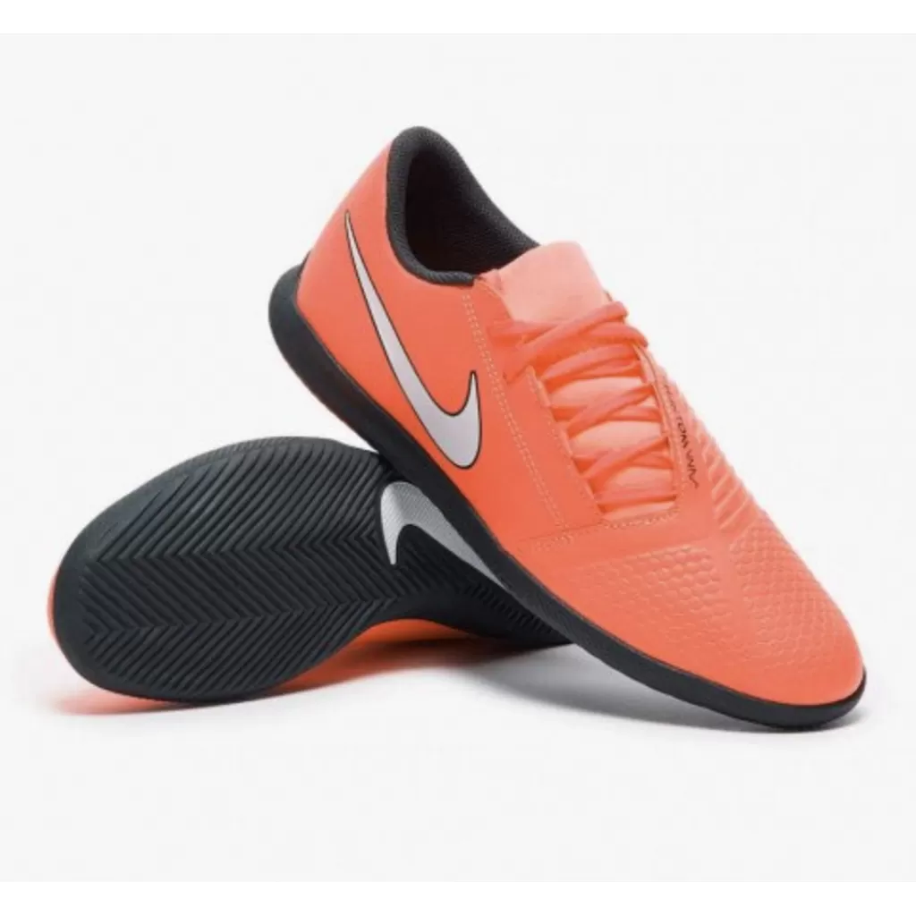 Футзалки Nike Phantom VNM Club Indoor