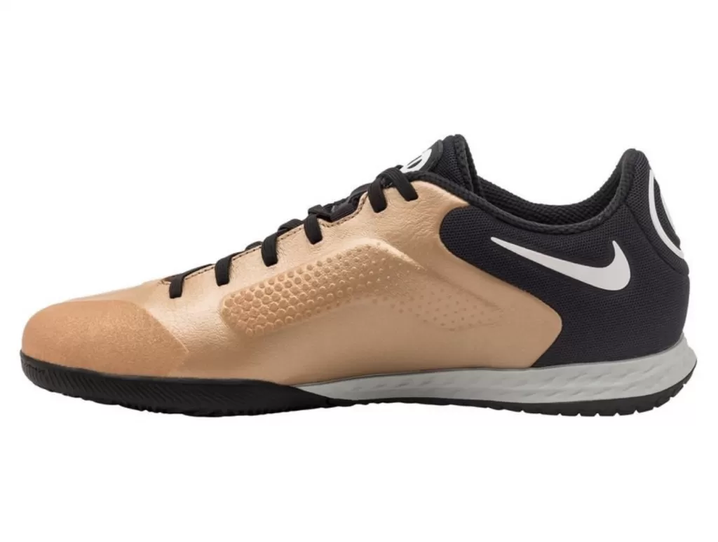 Футзалки профессиональные Nike Tiempo Legend 9 Pro Indoor
