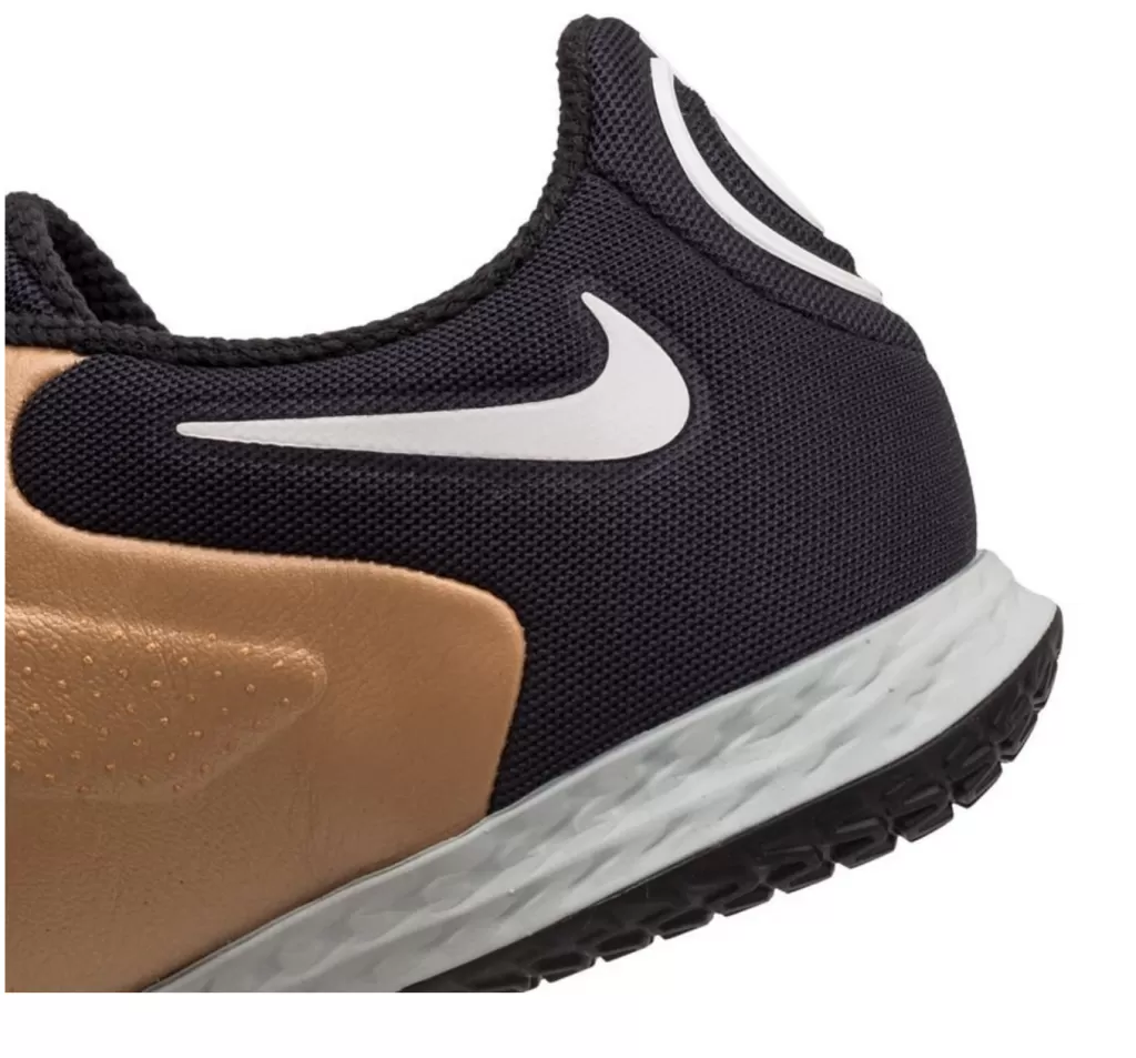 Футзалки профессиональные Nike Tiempo Legend 9 Pro Indoor