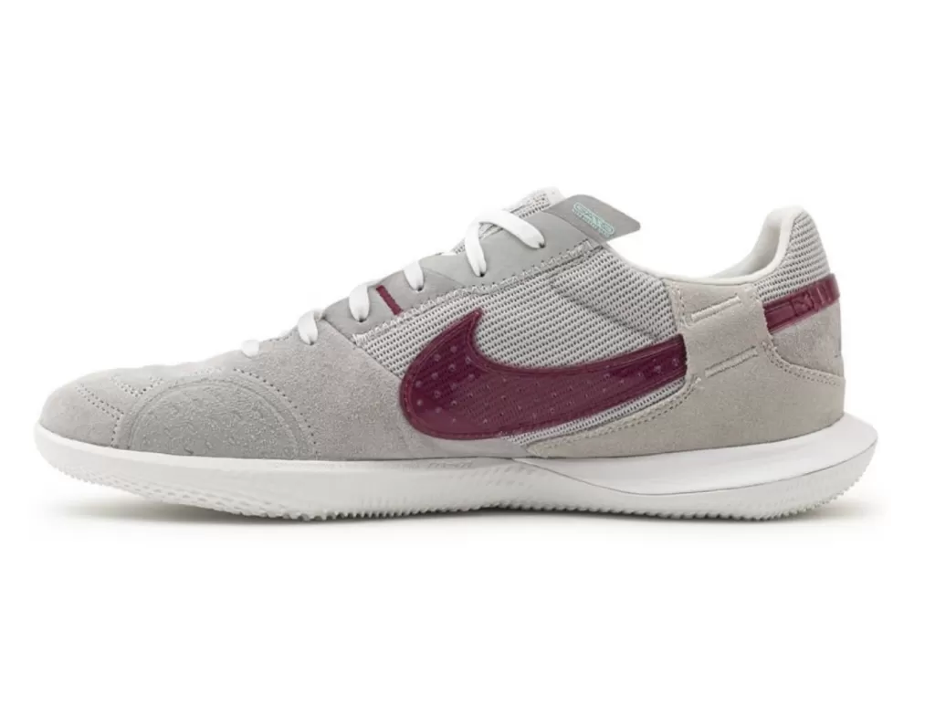 Футзалки Nike Streetgato Indoor