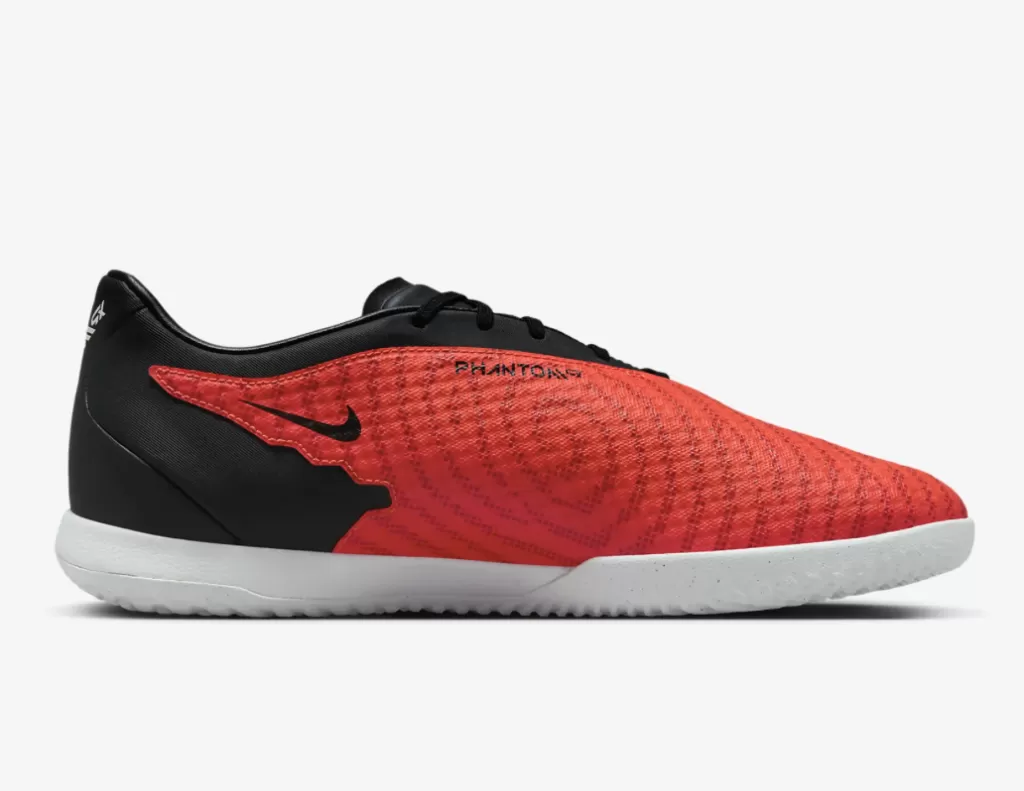 Футзалки Nike Phantom GX Academy IN