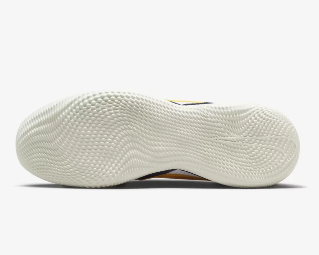 Футзалки Nike Streetgato Indoor