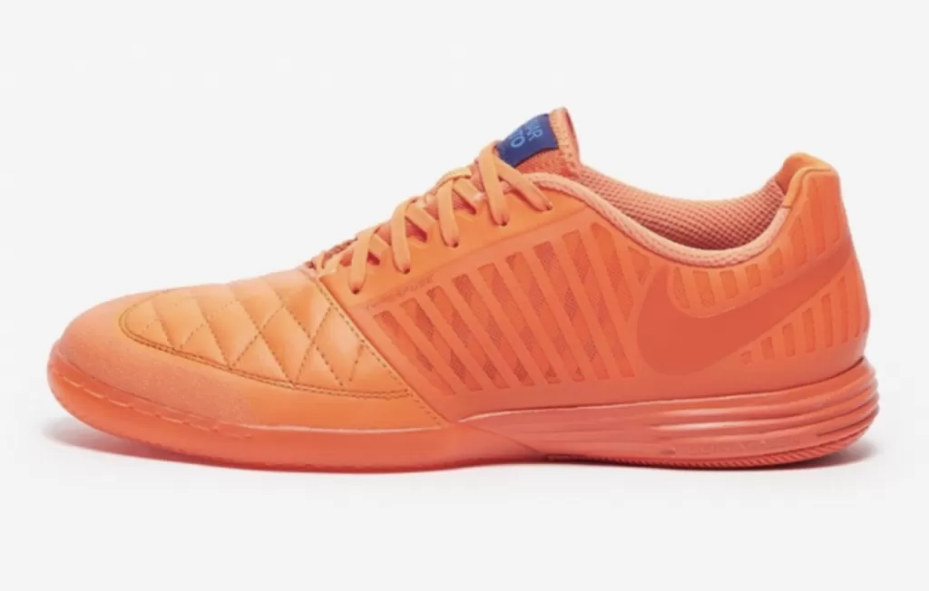 Футзалки профессиональные Nike Lunargato II Indoor
