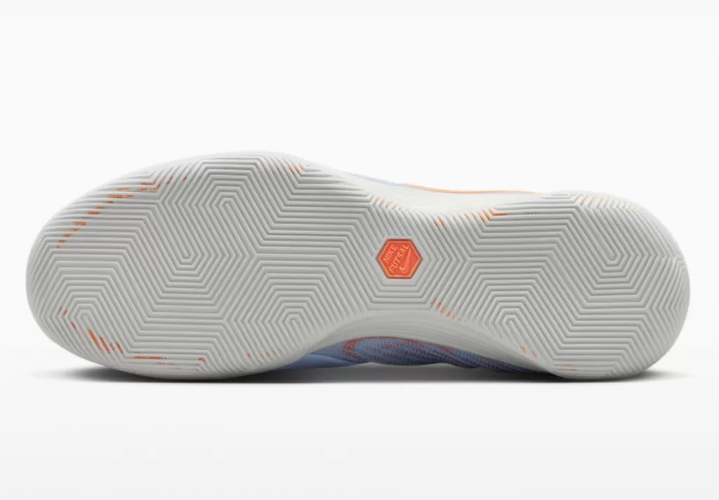 Футзалки профессиональные Nike Tiempo Reactgato Indoor