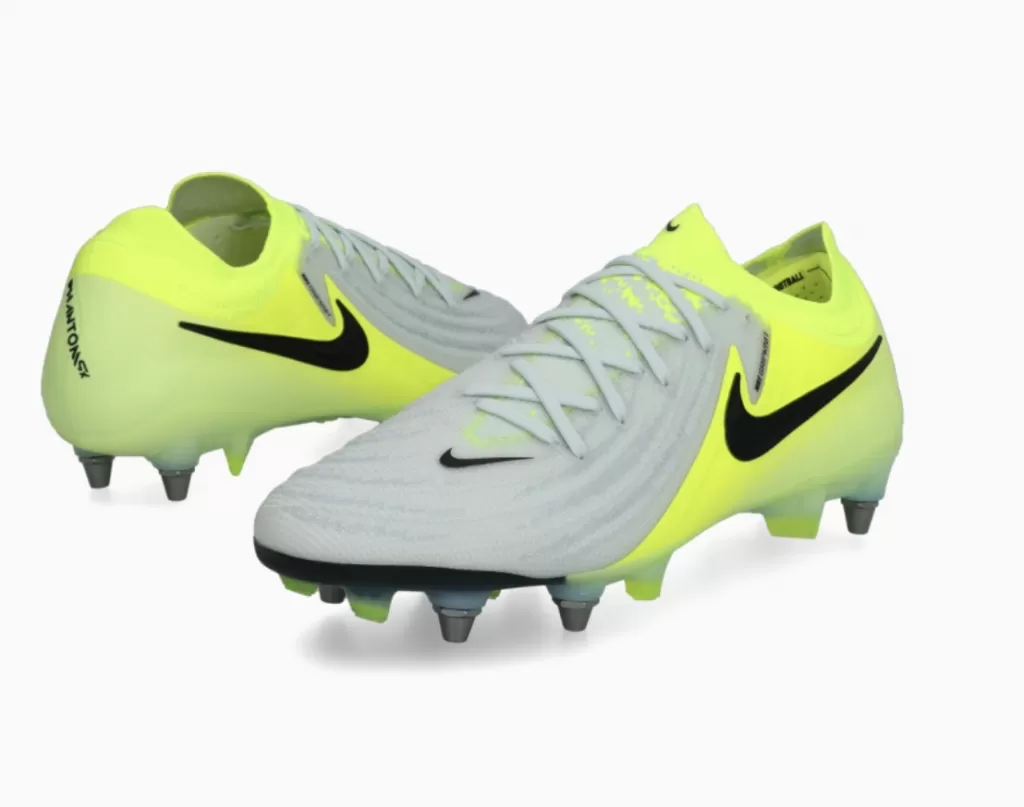 Бутсы профессиональные Nike Phantom GX II Elite SG-PRO
