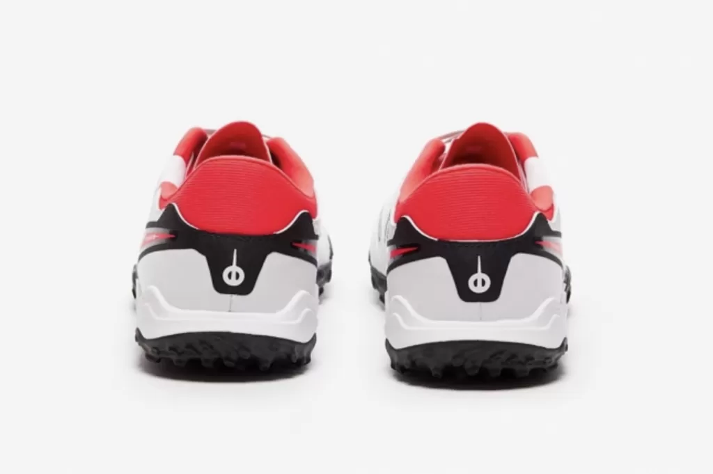 Шиповки Nike Tiempo Legend 10 Academy TF
