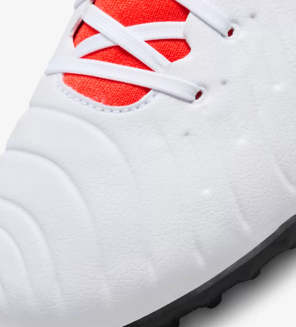 Шиповки профессиональные Nike Tiempo Legend 10 Pro TF
