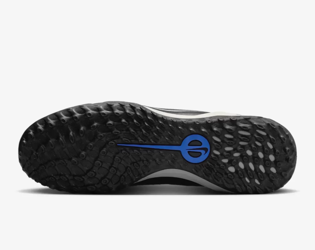Шиповки профессиональные Nike Tiempo Legend 10 Pro TF