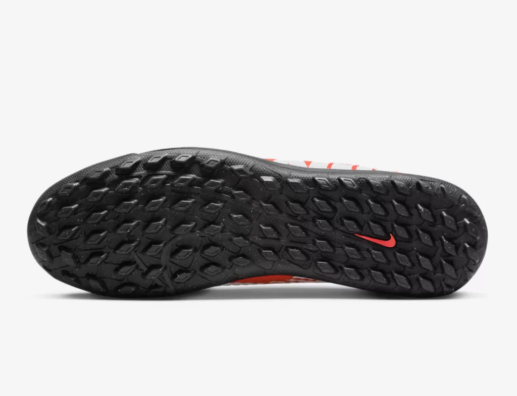 Шиповки Nike Mercurial Vapor 15 Club TF