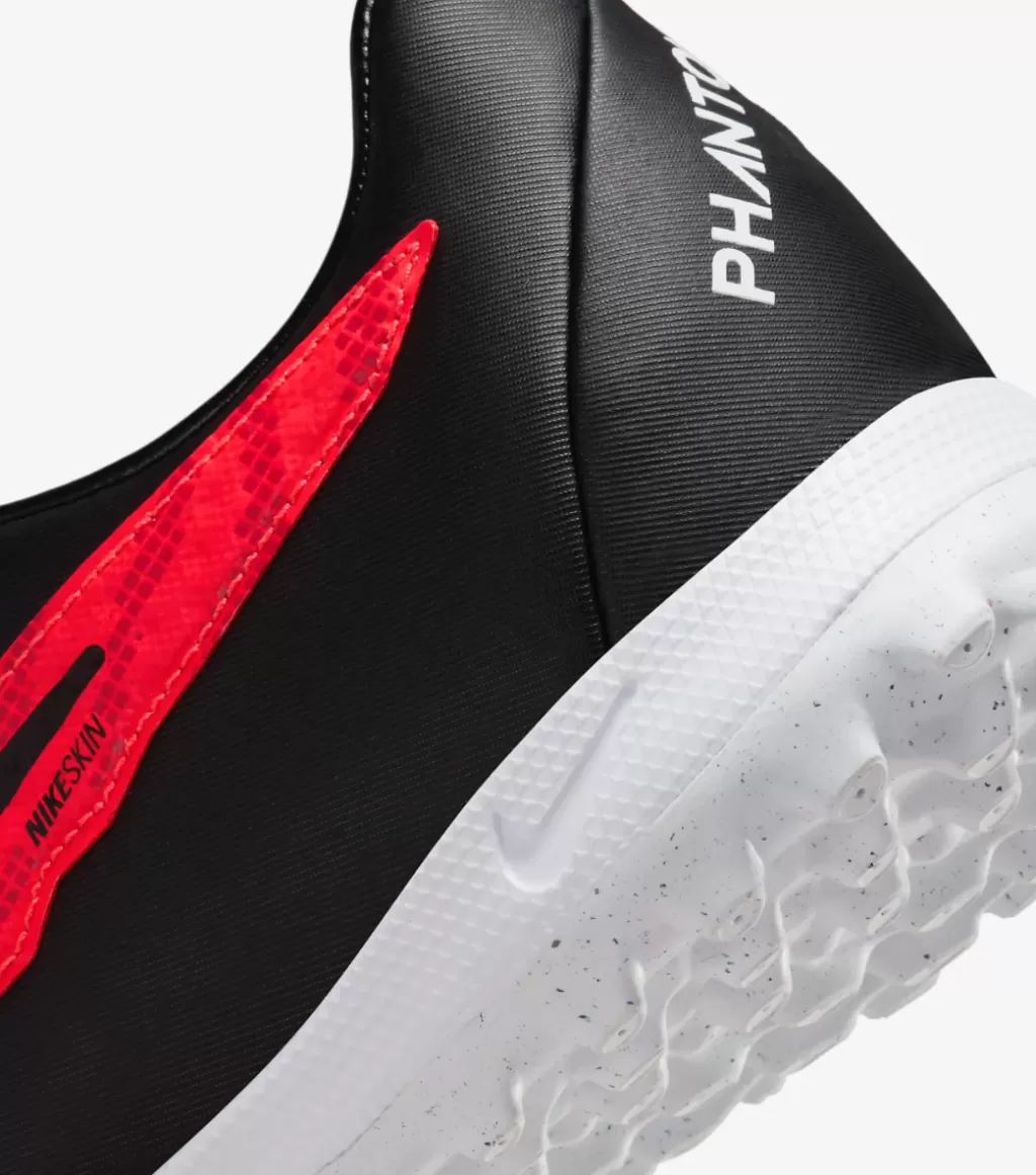 Шиповки Nike Phantom GX Academy TF