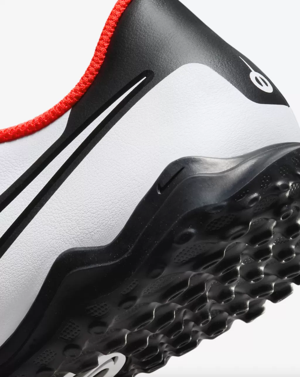 Шиповки Nike Tiempo Legend 10 Club TF