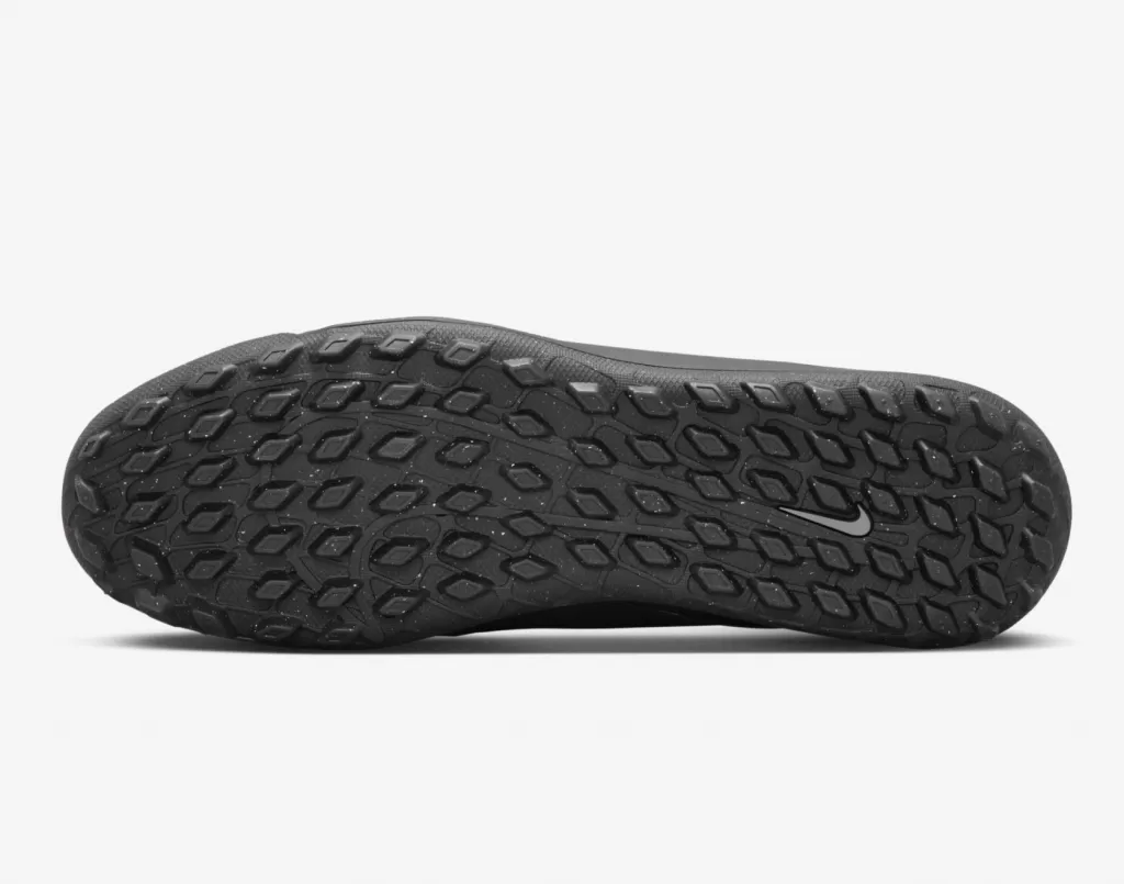 Шиповки Nike Phantom GX II Club TF