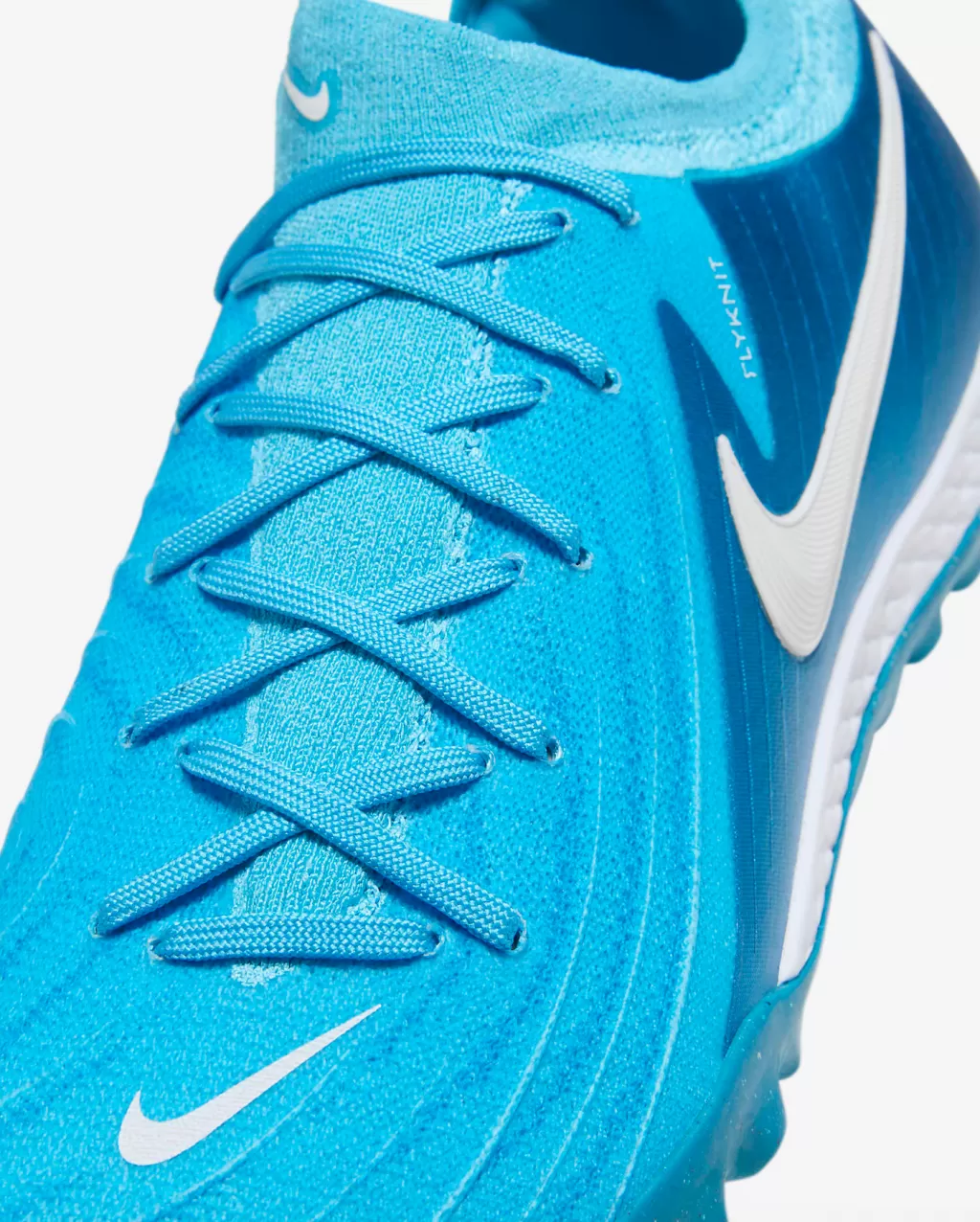 Шиповки профессиональные Nike Phantom GX II Pro TF