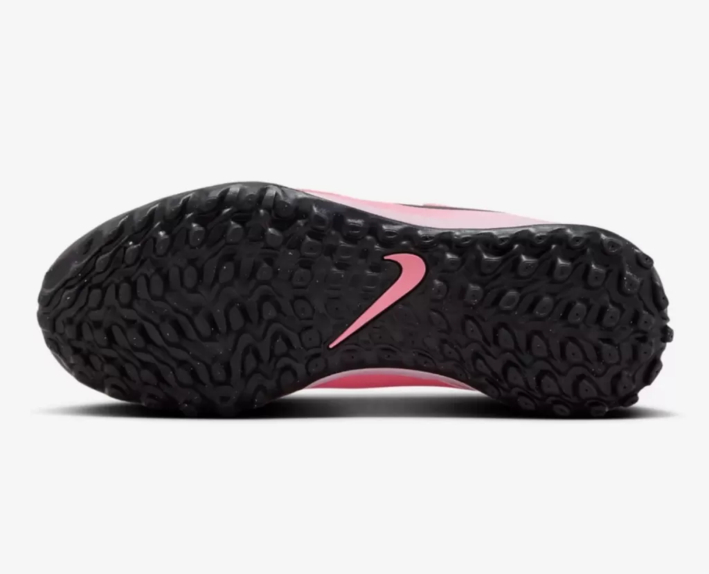 Шиповки Nike Phantom GX 2 Academy TF