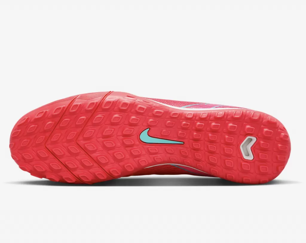 Шиповки профессиональные Nike Mercurial Vapor 16 Pro TF