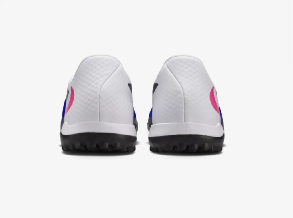 Шиповки Nike Phantom 6 Low Academy TF
