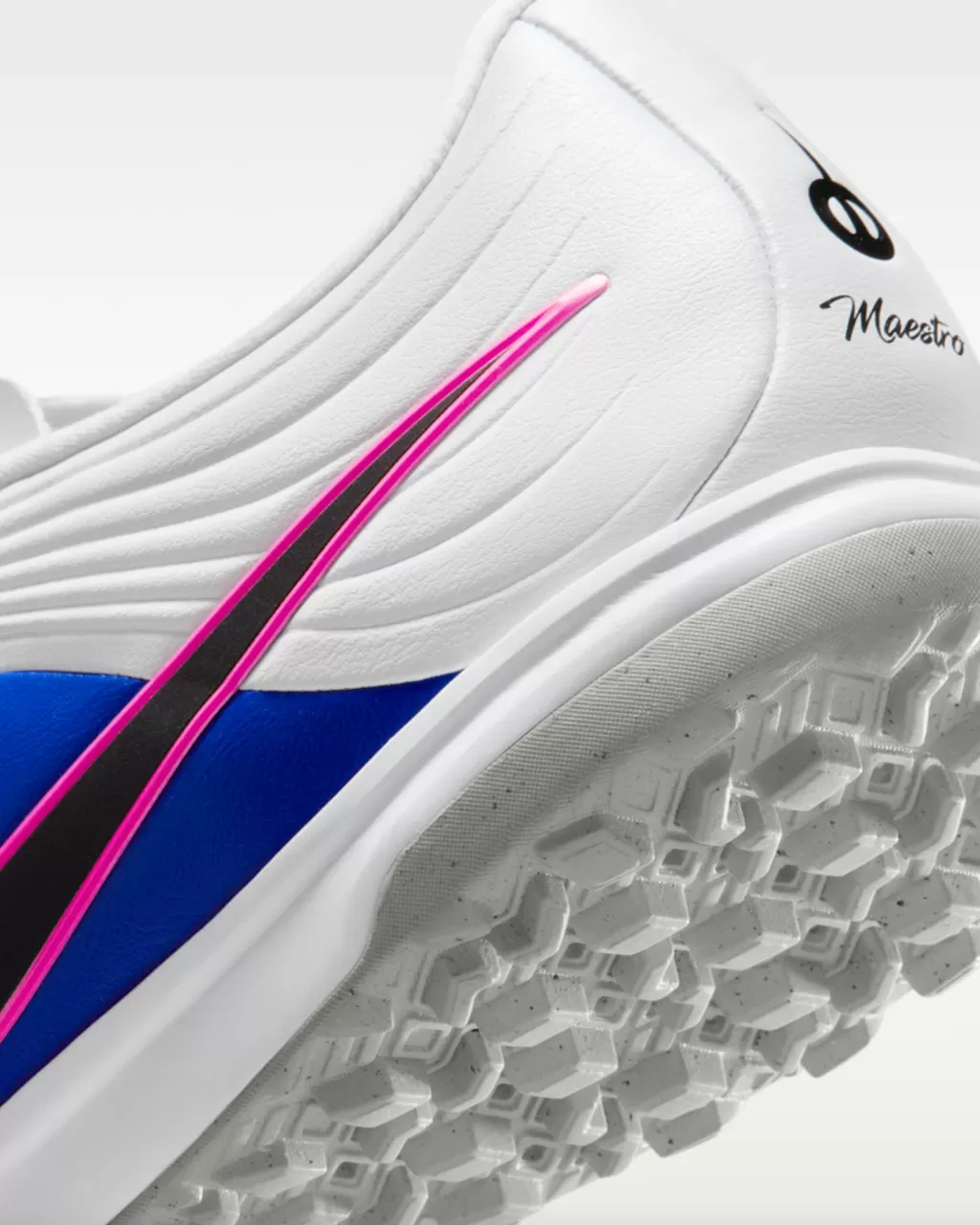 Шиповки Nike Tiempo Maestro Academy TF