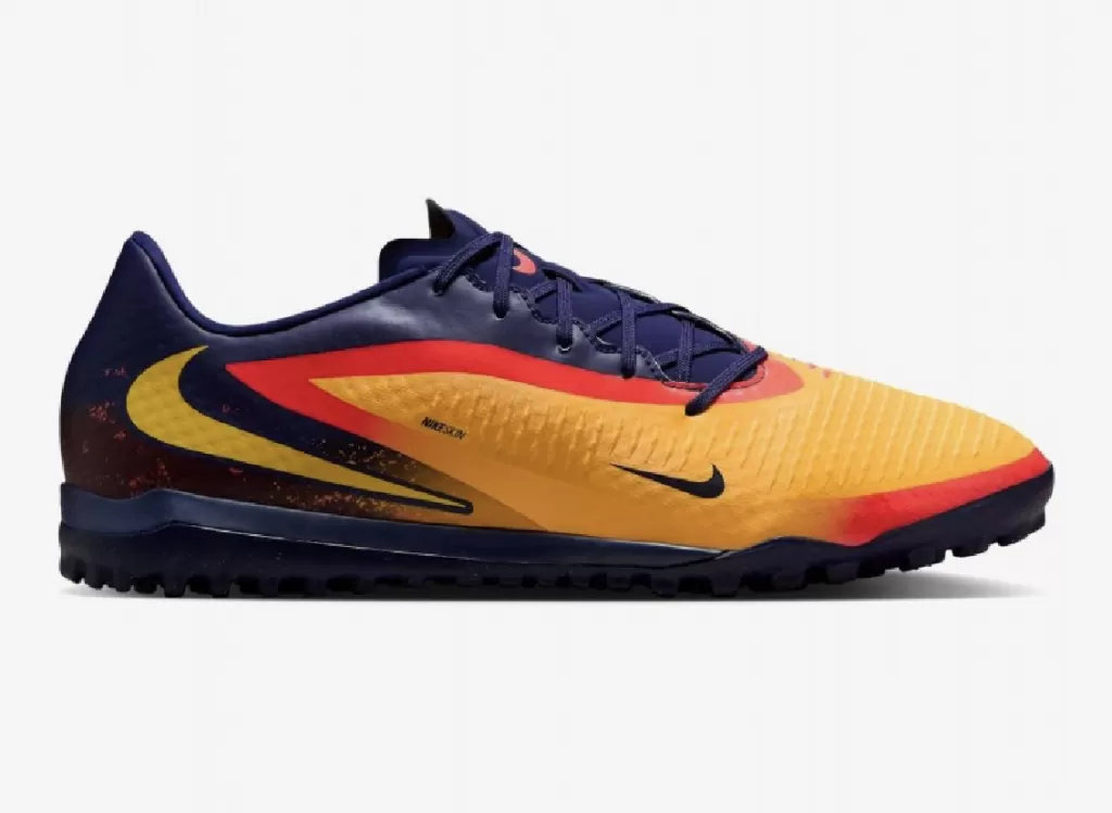 Шиповки Nike Phantom 6 Low Academy Erling Haaland TF