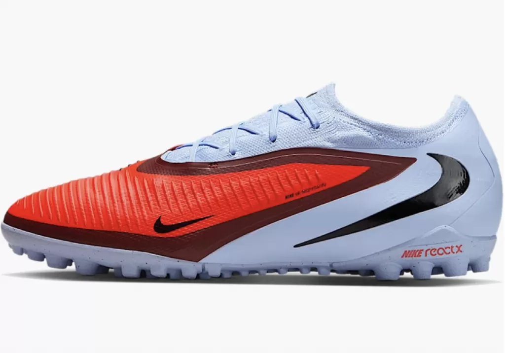 Шиповки профессиональные Nike Phantom 6 Low Pro TF