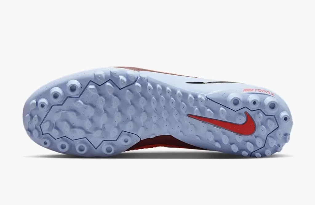Шиповки профессиональные Nike Phantom 6 Low Pro TF