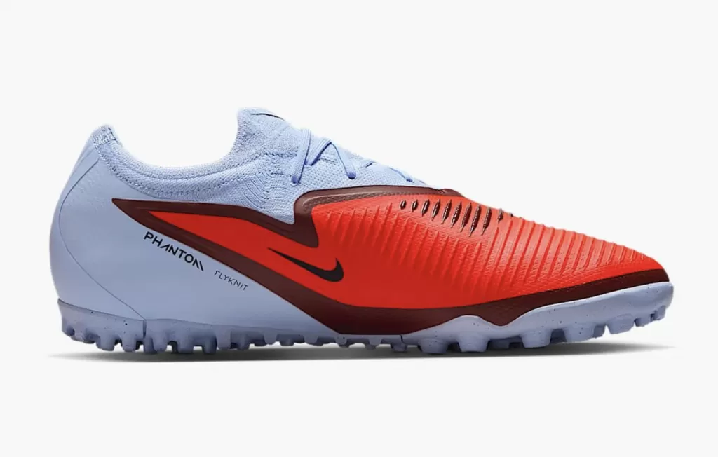 Шиповки профессиональные Nike Phantom 6 Low Pro TF