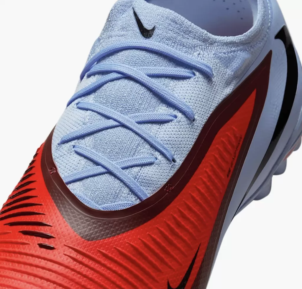Шиповки профессиональные Nike Phantom 6 Low Pro TF