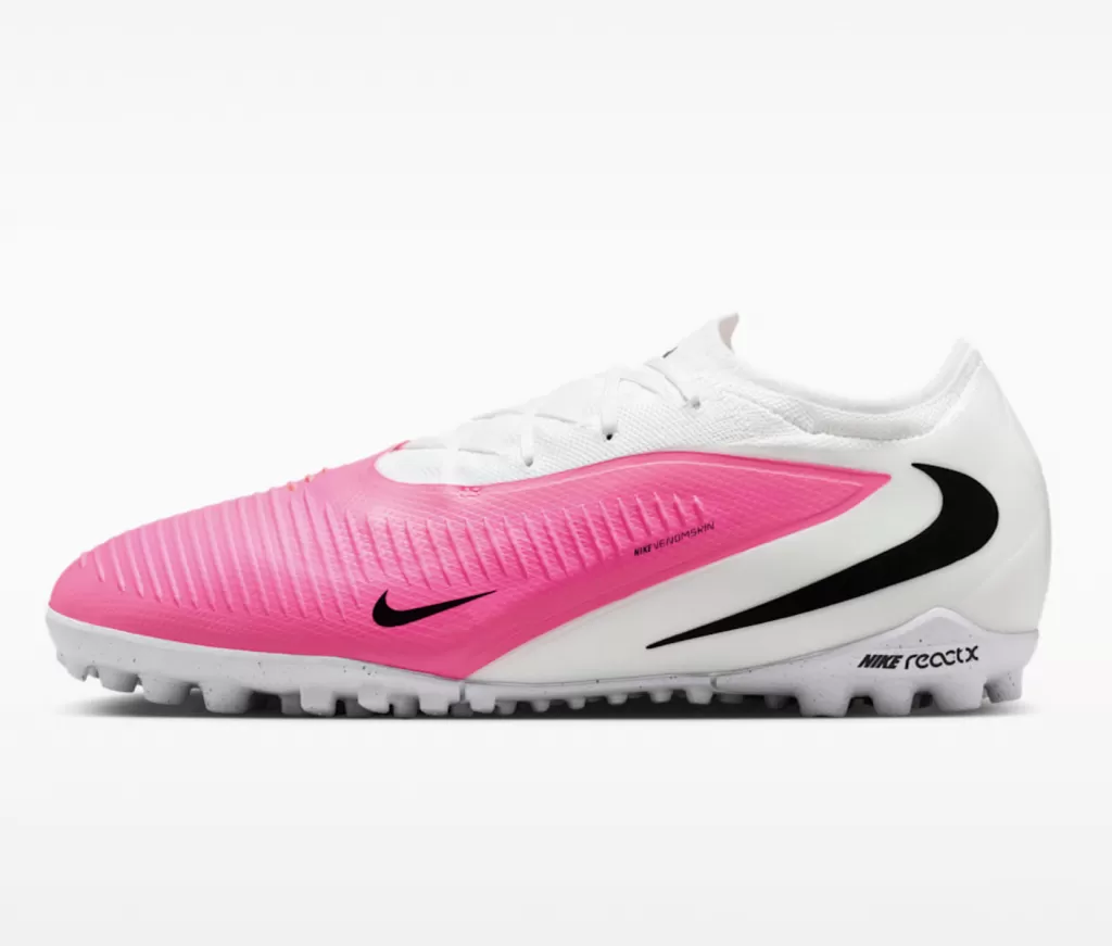 Шиповки профессиональные Nike Phantom 6 Low Pro TF