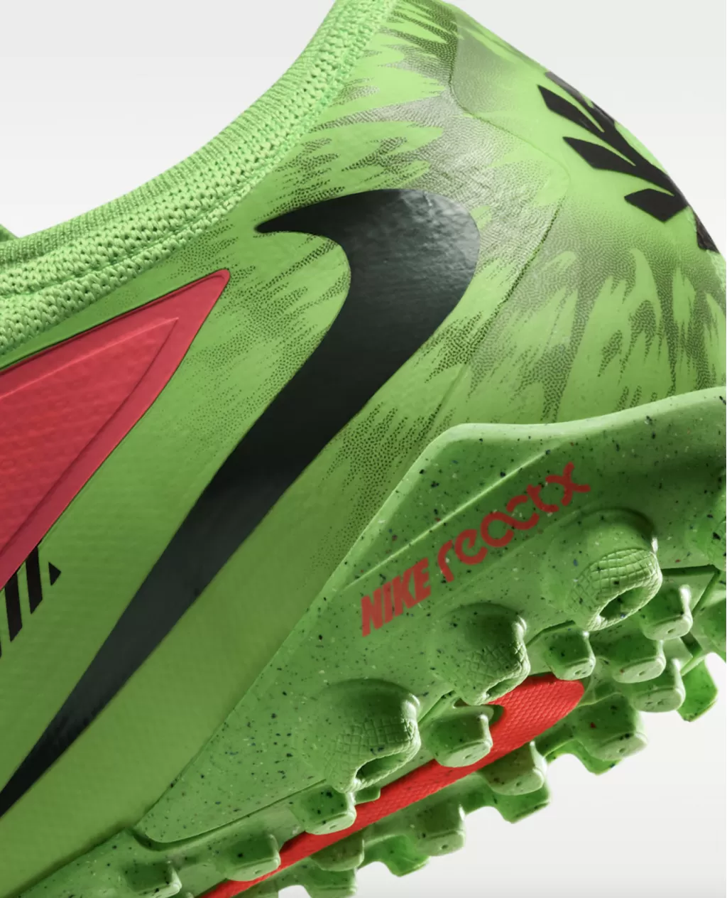 Шиповки профессиональные Nike Phantom 6 Low Pro "Erling Haaland" TF
