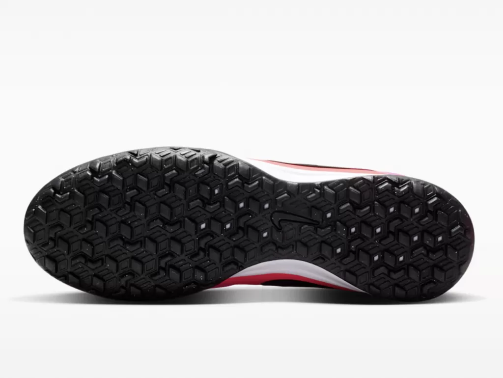 Шиповки Nike Tiempo Maestro Academy TF
