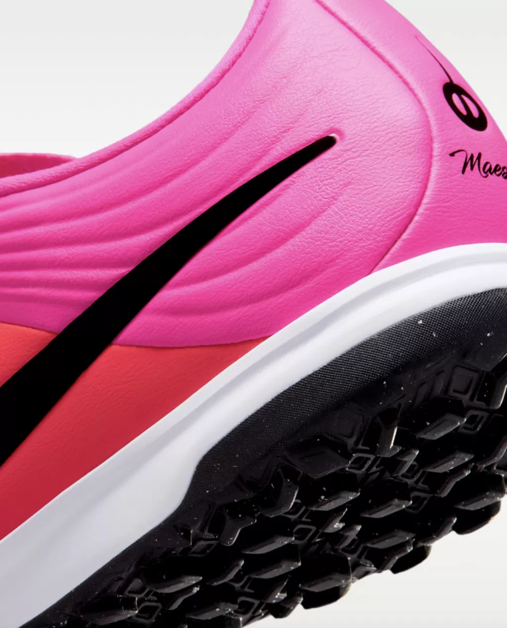 Шиповки Nike Tiempo Maestro Academy TF