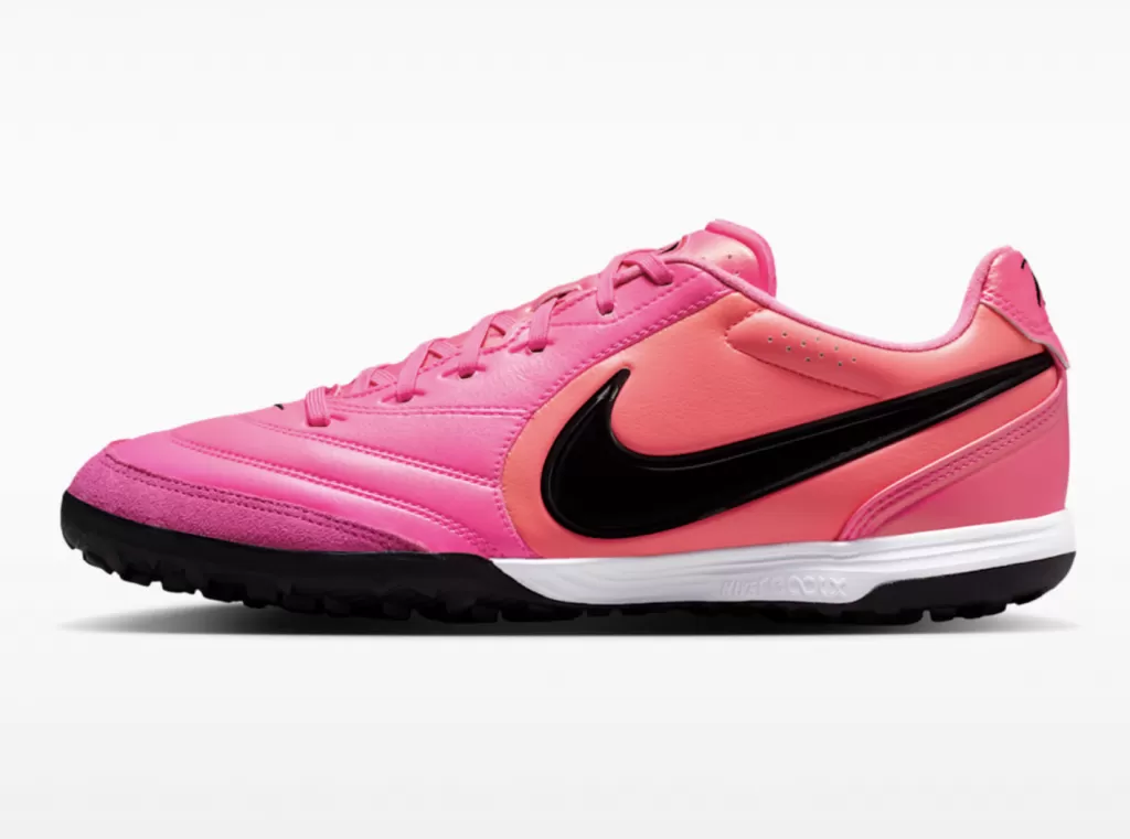 Шиповки профессиональные Nike Tiempo Ligera Pro TF