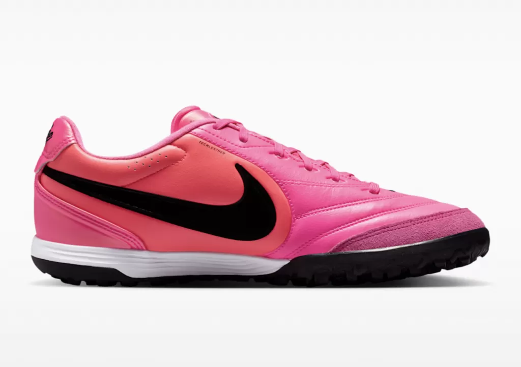 Шиповки профессиональные Nike Tiempo Ligera Pro TF