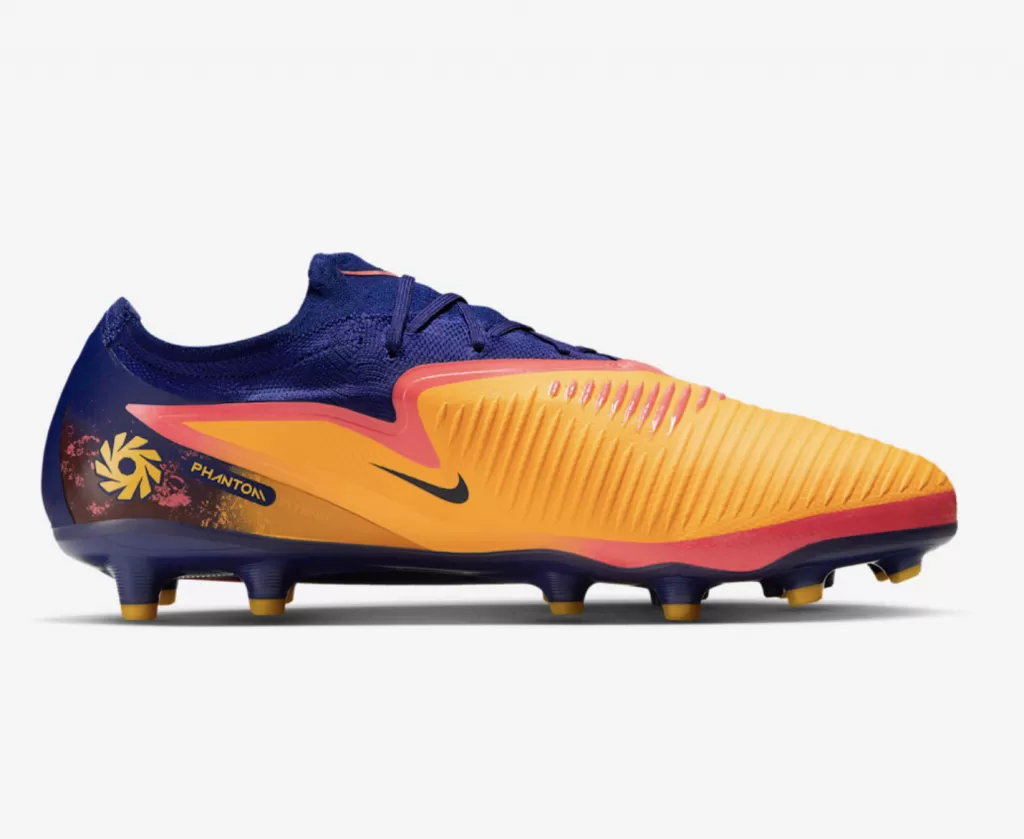 Бутсы полупрофессиональные Nike Phantom 6 Low EH Pro AG