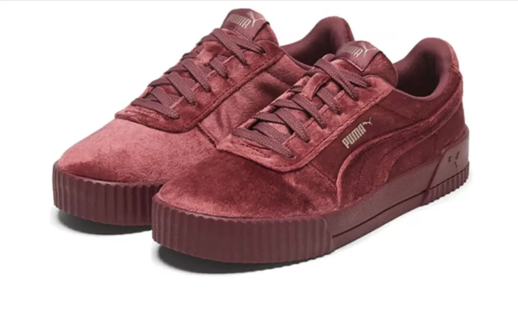 Кроссовки Puma Carina Velvet
