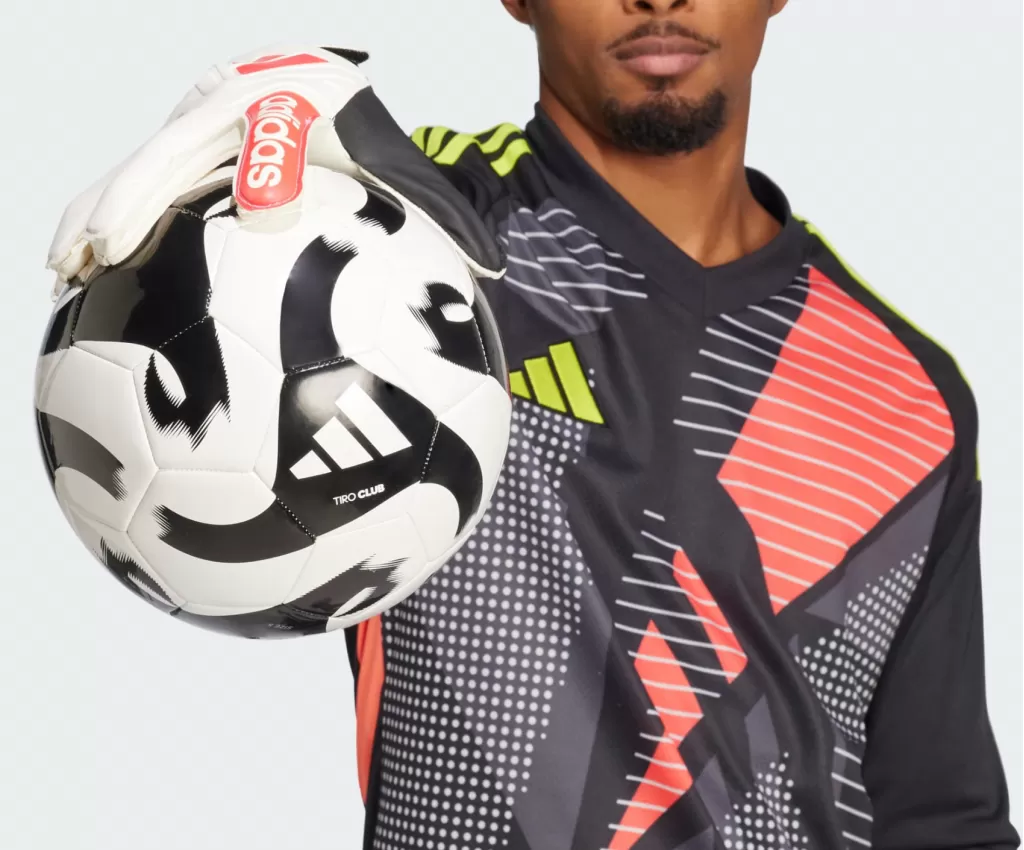 Перчатки вратарские Adidas Copa Club GK Gloves