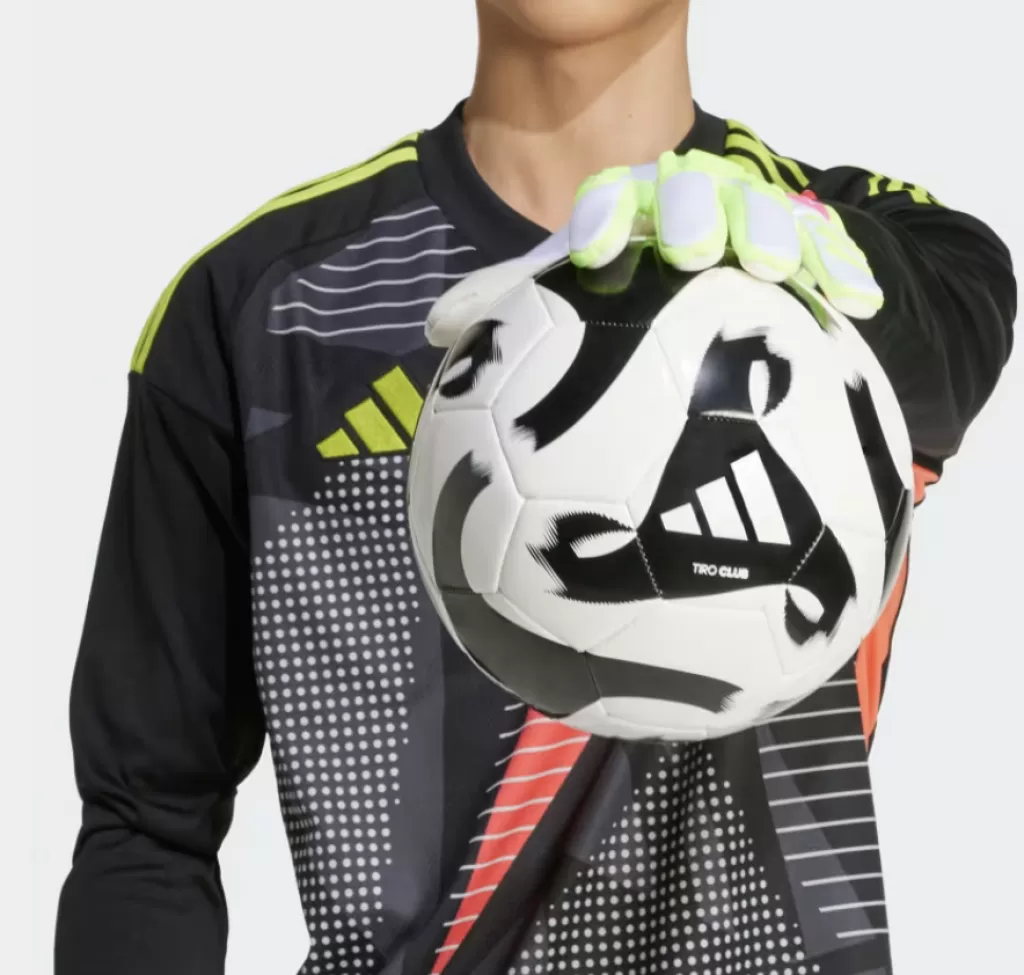 Перчатки вратарские Adidas Predator League GK Gloves