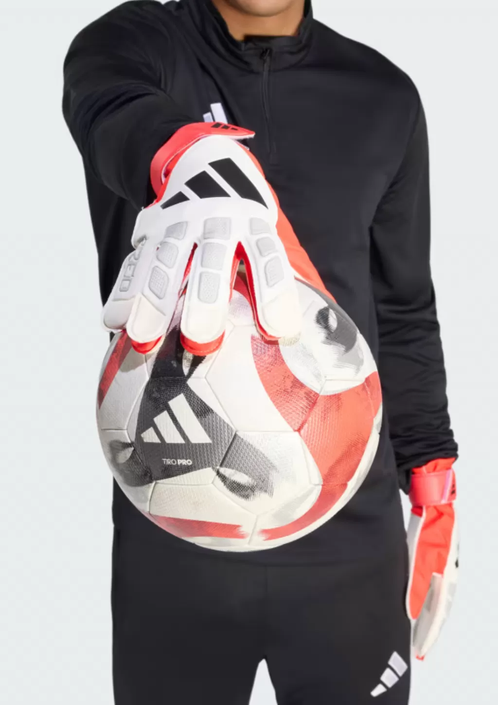 Перчатки вратарские Adidas Predator Training GK Gloves