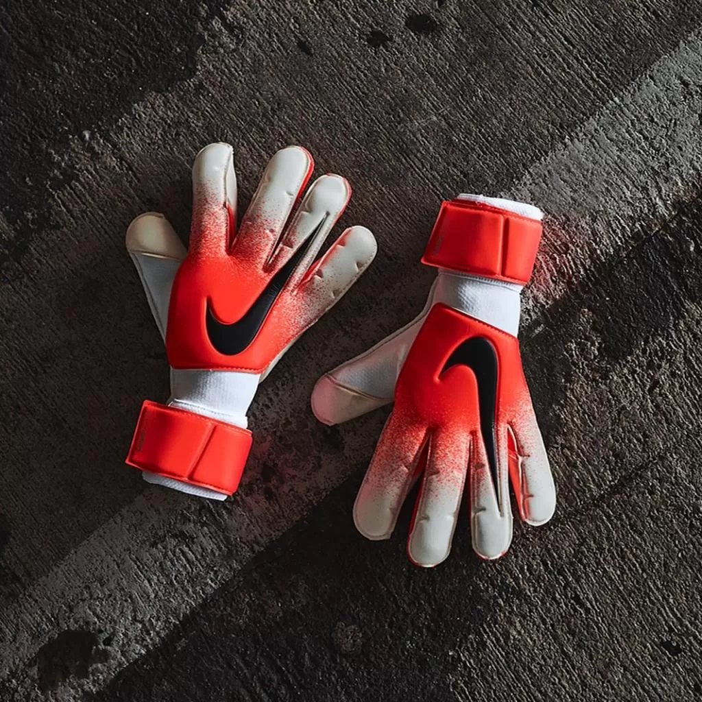 Перчатки профессиональные Nike GK Vapor Grip 3