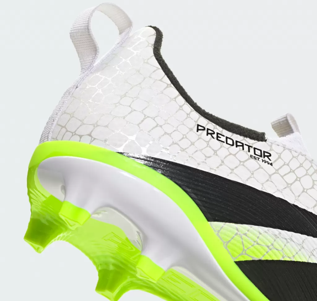 Бутсы детские Adidas Predator Academy LL FG JR